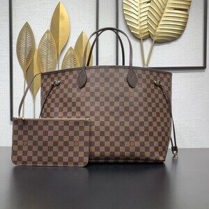 Louis Vuitton Neverfull MM